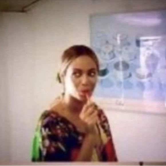 Beyonce's dress! Anthropologie colorful kimono -  not worn. Perfect condition. - Picture 2 of 4